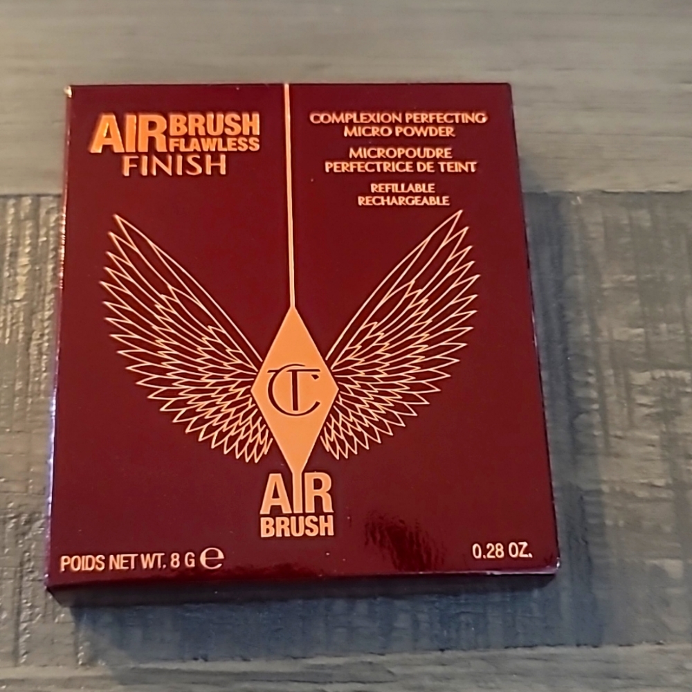 New in box Charlotte Tilbury Airbrush Flawless Finish Powder in Fair